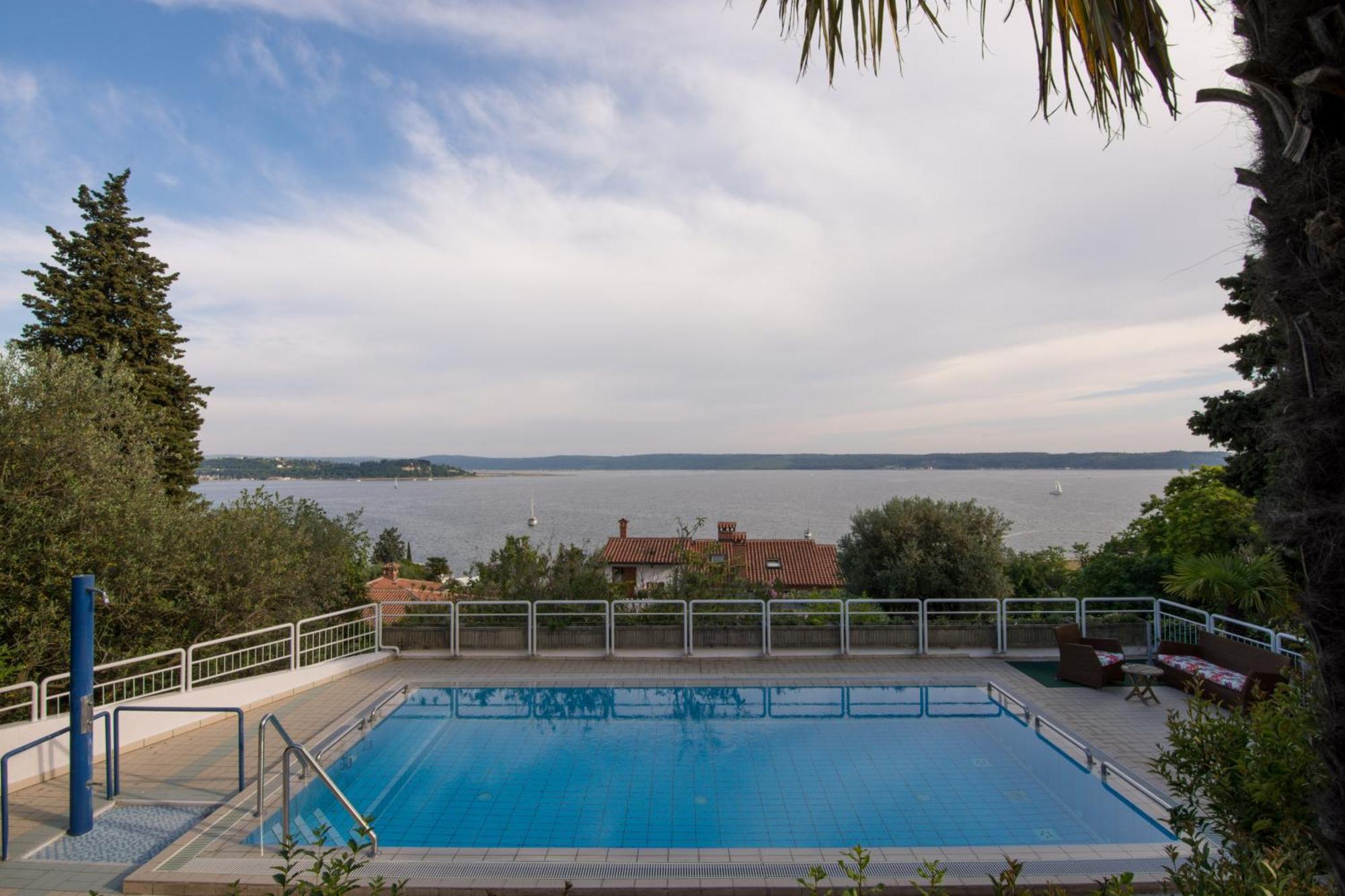 Baki Portorose Apartment Luaran gambar